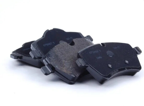 MINI COOPER S CONVERTIBLE R57 brake lining set front 6798469 34116798469 NEW ORIGINAL - Image 4