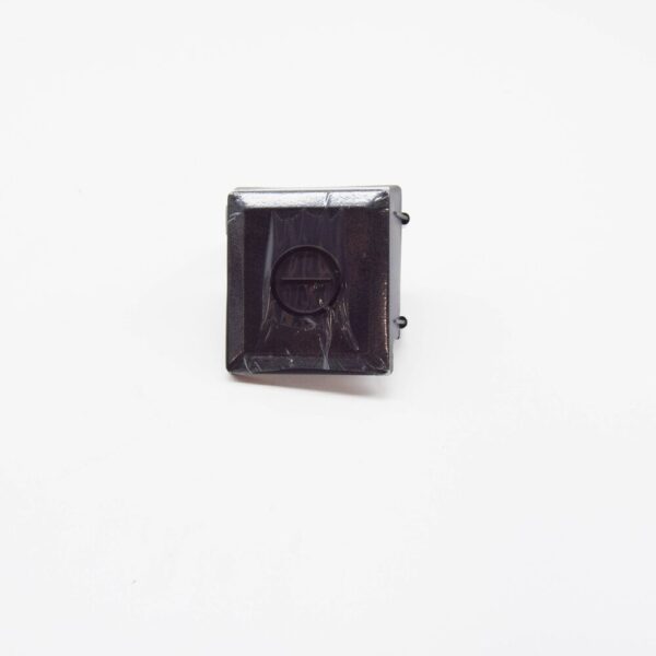 37113G3000 HYUNDAI KONA MK1 Battery Cap 37113G3000 NEW