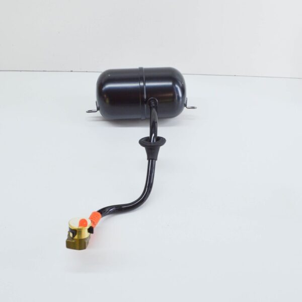 BMW 5 E39 Rear Left Pressure Accumulator 37126752287 6752287 NEW