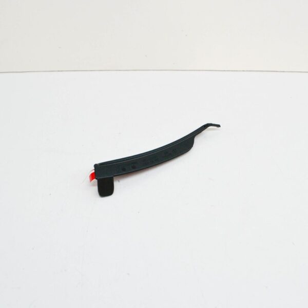 NEW VOLKSWAGEN PASSAT B7 REAR BUMPER RIGHT WHEEL COVER TRIM 3AA807838B - Image 5