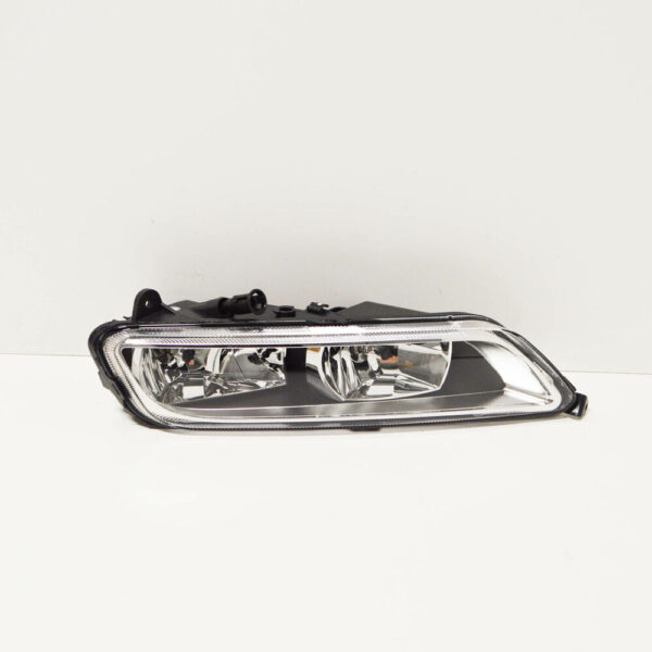 Fog Light NEW VOLKSWAGEN PASSAT B7 FRONT LEFT HALOGEN FOG LIGHT 3AA941661D