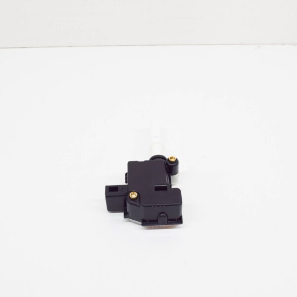 Volkswagen TOUAREG 7L Rear Lid Lock Servomotor 3B5827061C NEW - Image 3