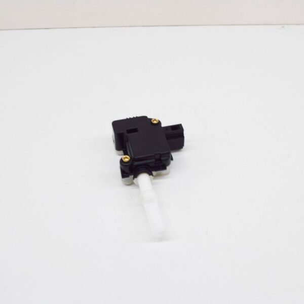Volkswagen TOUAREG 7L Rear Lid Lock Servomotor 3B5827061C NEW - Image 4