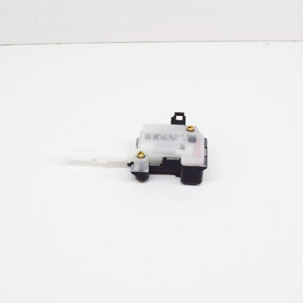 Volkswagen TOUAREG 7L Rear Lid Lock Servomotor 3B5827061C NEW