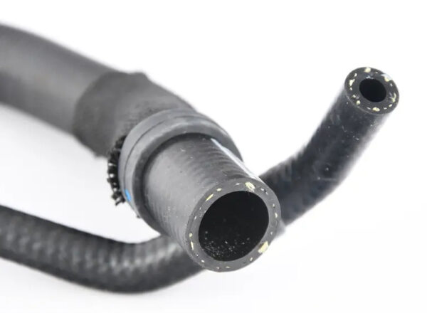NEW VW SKODA CC MAGOTAN PASSAT 4MOTION VARIANT COOLANT HOSE 3C0121157CE ORIGINAL - Image 3
