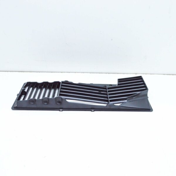 NEW AUDI A3 8P AIR FILTER GRILLE INSERT 3C0129668 - Image 5