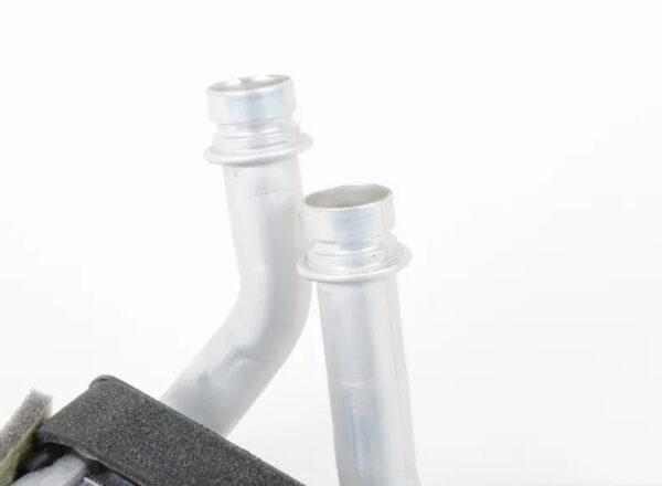 NEW VOLKSWAGEN GOLF 5K MK6 INTERNAL HEAT EXCHANGER LHD 3C0819031A ORIGINAL - Image 3