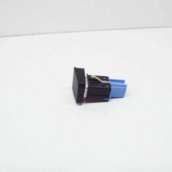 NEW VOLKSWAGEN PASSAT B6 TYRE PRESSURE WARNING BUTTON 3C0927121DREH - Image 4