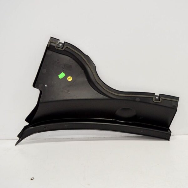 VW PASSAT B7 water deflector front right LHD 3C1819404B9B9 NEW - Image 4