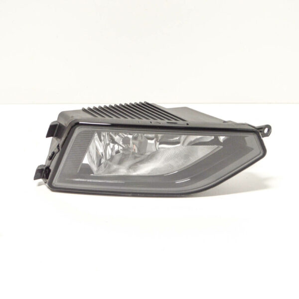 NEW VOLKSWAGEN ATLAS FRONT RIGHT FOG LIGHT 3CN941662 - Image 5
