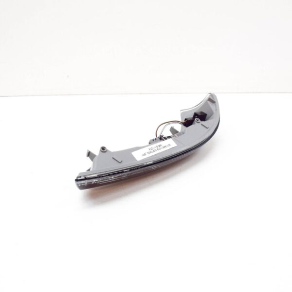 VW PHAETON GP3 indicator front left in door mirror 3D0949101B new - Image 3
