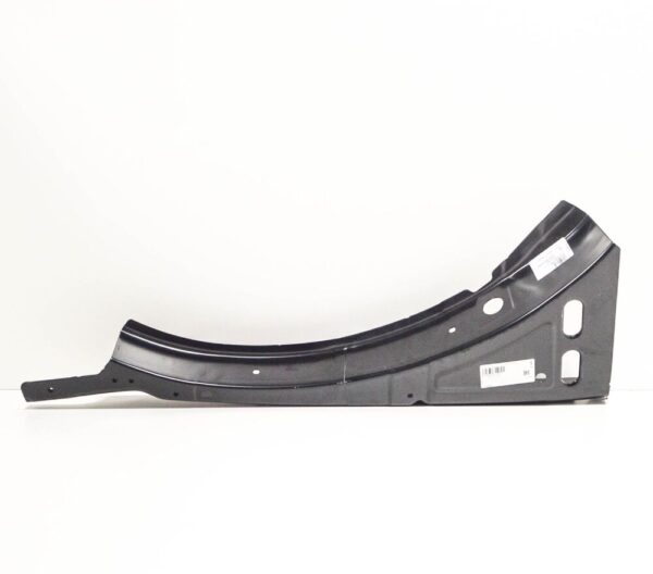 VW Passat B8 front right upper outer fender side carrier 3G0810136 NEW