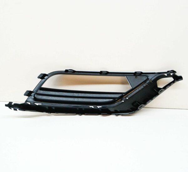 Grille NEW VOLKSWAGEN PASSAT B8 FRONT LEFT BUMPER VENT GRILLE 3G0853665E9B9