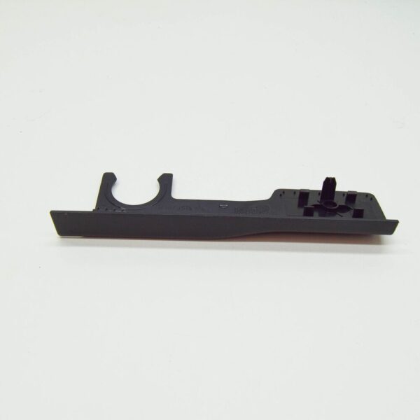 ŠKODA SUPERB MK3 rear seat back right cap 3G0886296B - Image 5