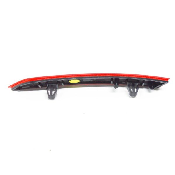 NEW VOLKSWAGEN PASSAT B8 REAR RIGHT BUMPER INNER REFLECTOR 3G0945104A - Image 5