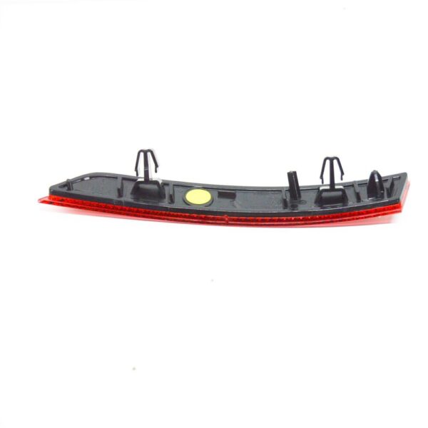 Bumper NEW VOLKSWAGEN PASSAT B8 REAR RIGHT BUMPER INNER REFLECTOR 3G0945104A