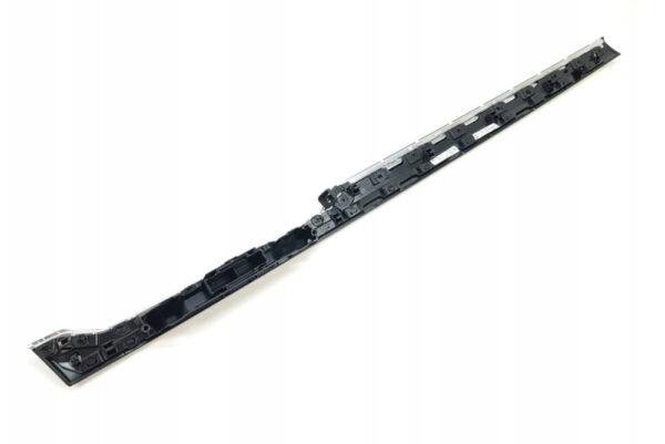 NEW VW PASSAT B8 INSTRUMENT PANEL RIGHT MOLDING TRIM LHD 3G1853300DRU7 ORIGINAL - Image 3