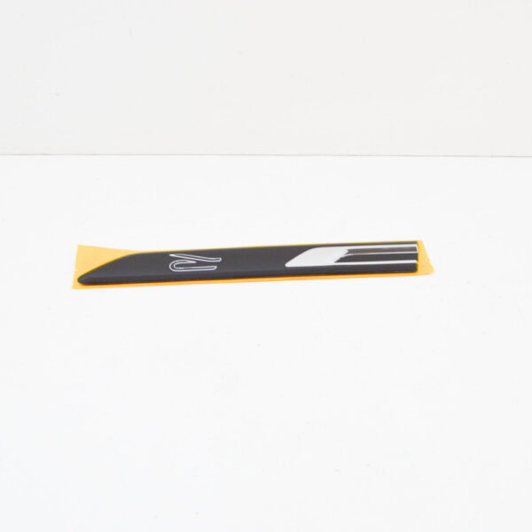 VW ARTEON Front Left Door Self-Adhesive Badge 3G8853689PDPJ NEW GENUINE - Image 3