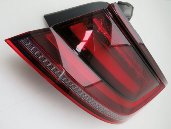 NEW VW ARTEON 3H7 REAR RIGHT OUTER LED TAILLIGHT 3G8945208J ORIGINAL - Image 3