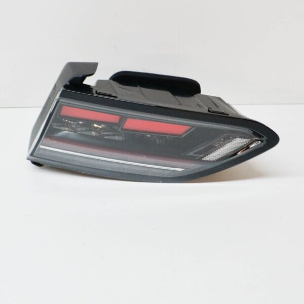 VW ARTEON Right Side Inner LED Taillight LHD 3G8945308AJ NEW GENUINE - Image 3