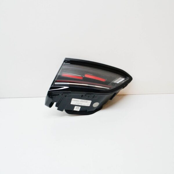 VW ARTEON Right Side Inner LED Taillight LHD 3G8945308AJ NEW GENUINE - Image 4