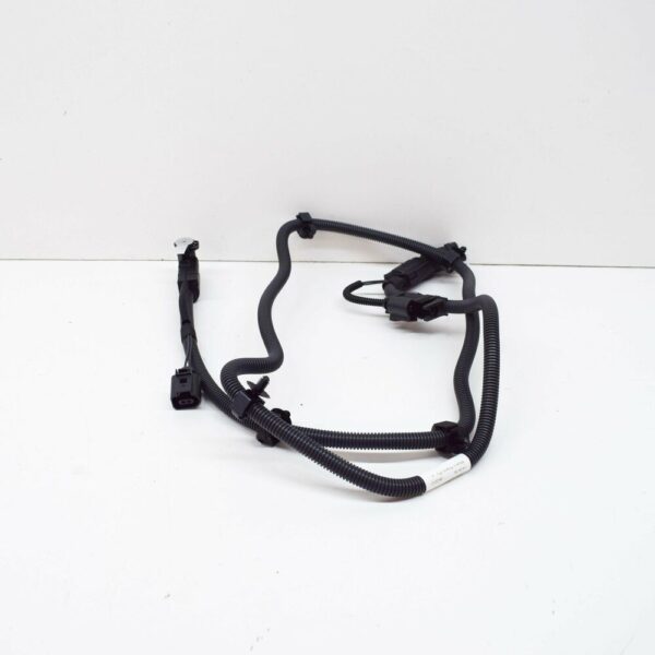 NEW GENUINE OEM 3Q0131983L