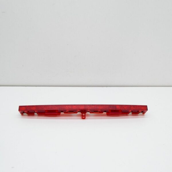 NEW SEAT EXEO ST 3R5 REAR THIRD BRAKE CENTRE STOP LIGHT 3R5945097 ORIGINAL - Image 3