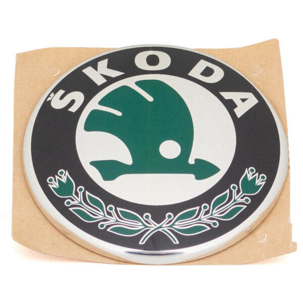 ŠKODA SUPERB MK2 3T Front Emblem Badge 3T0853621AMEL, Original - Image 3