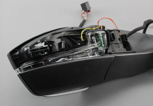 NEW SKODA SUPERB MK3 3V FRONT RIGHT SIDE WING MIRROR RHD 3V2857508H ORIGINAL - Image 3