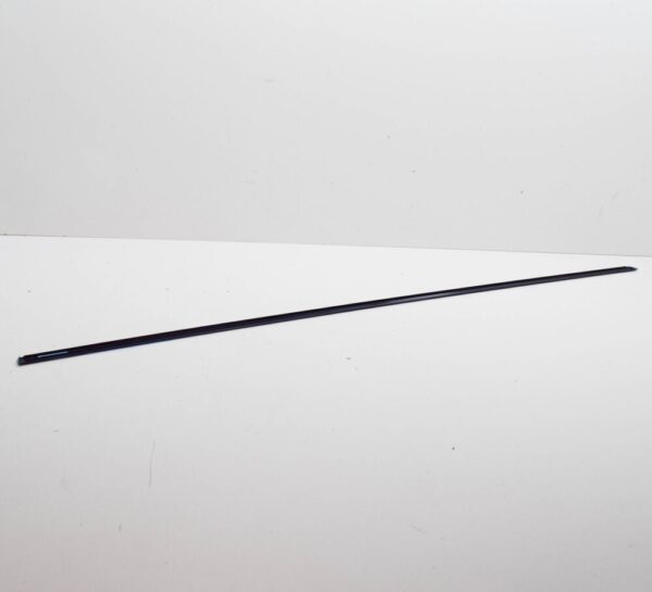 SKODA SUPERB MK3 REAR RIGHT DOOR WINDOW STRIP 3V9839644H041 NEW GENUINE - Image 3