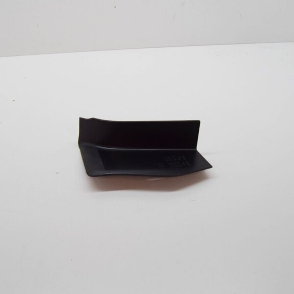 SKODA SUPERB MK3 ESTATE REAR LEFT OUTER LAMP TRIM 3V9945311A NEW GENUINE - Image 6