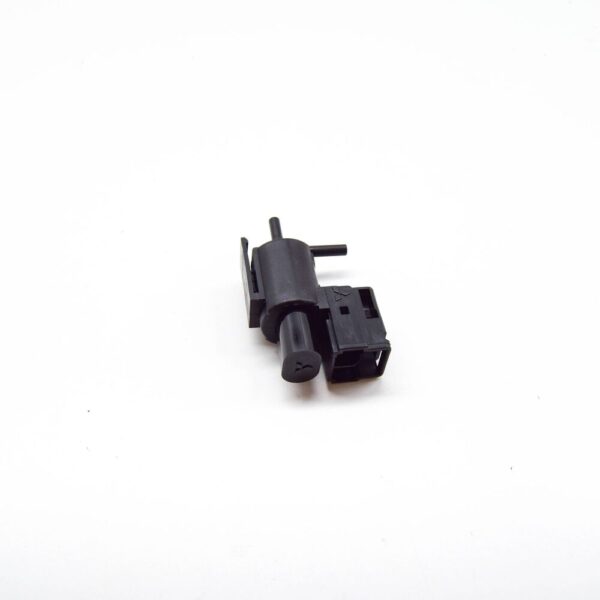4132261 XM34-9J459-FA
