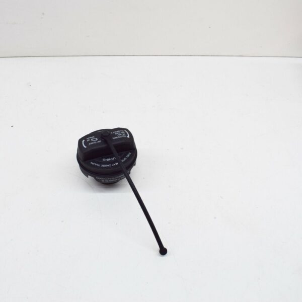 AUDI R8 42 Fuel Tank Cap 420201550D NEW ORIGINAL - Image 3