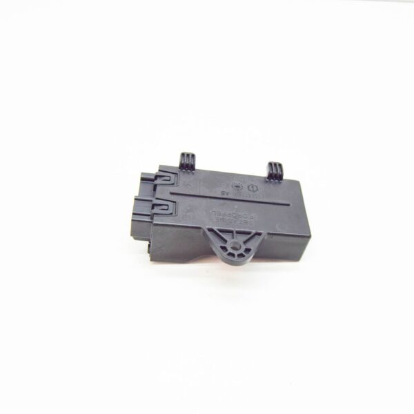 4914891 9U5T-14C724-AC