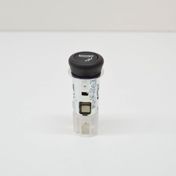 AUDI A3 8P CIGARETTE LIGHTER SOCKET 4B0919305B01C NEW - Image 5