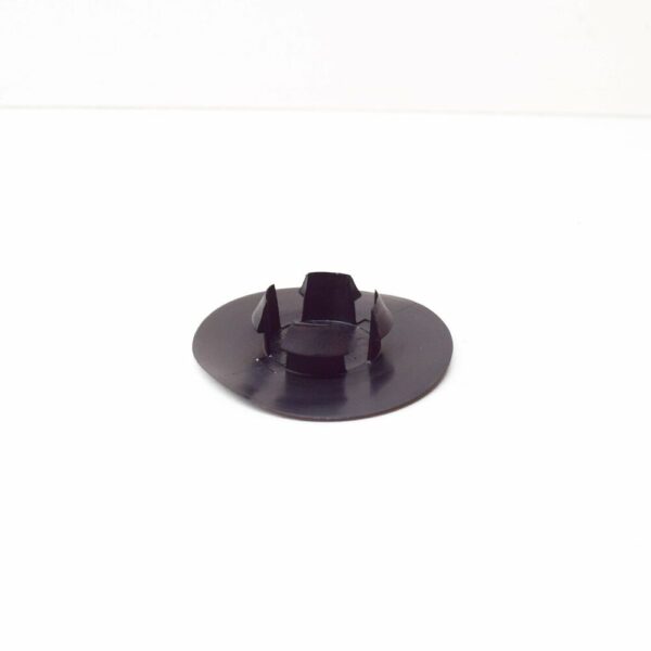 NEW AUDI A3 8L FLOOR END CAP SHEET 4D0803583G ORIGINAL - Image 3