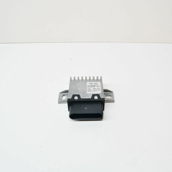 4F1-906-093-B