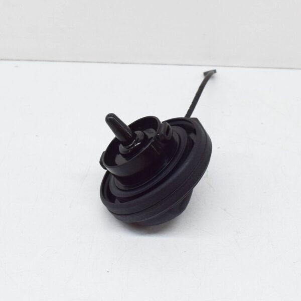 AUDI A6 C7 Fuel Tank Cap With Retaining Strap 4G0201550K NEW ORIGINAL - Image 3