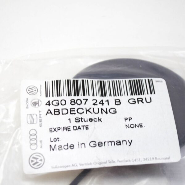 AUDI A6 C7 FRONT BUMPER TOW HOOK EYE COVER 4G0807241BGRU ORIGINAL