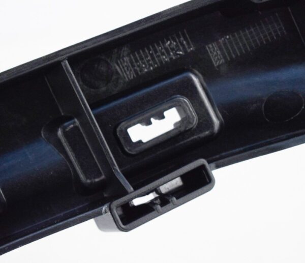 Audi A7 4g8 rear bumper mount rear 4G8807363C mint condition - Image 5