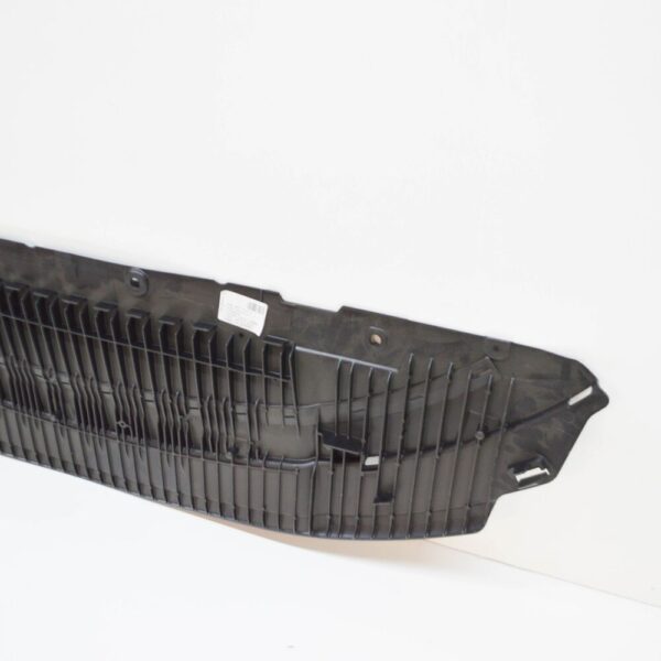Audi A7 4G Front Bumper Deflector 4G8807611C NEW - Image 4