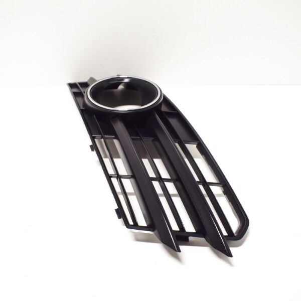 Audi A7 S7 4G8 Front Bumper Left Fog Light Grille 4G8807647A 9B9 NEW ORIGINAL - Image 4