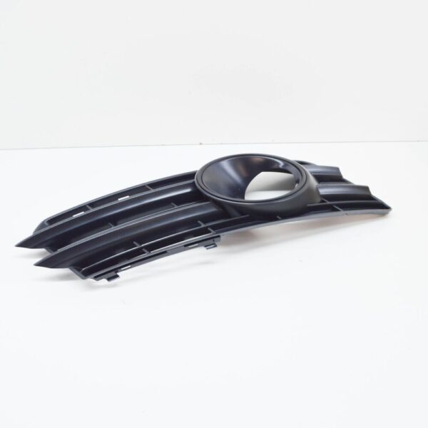 Audi A7 Sportback 4GA, 4GF Grill Front Right 4G8807648AZDE New - Image 4