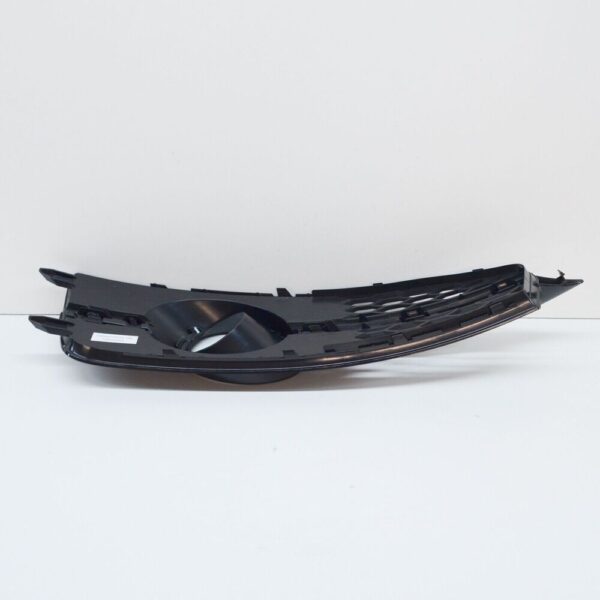 New OEM Audi A7 S-Line Front Bumper Fog Light Grill Black Right 4G8807682CBMT - Image 5