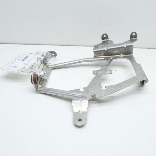 Audi A8 4H left auxiliary radiator mount 4H0121239B NEW ORIGINAL - Image 4