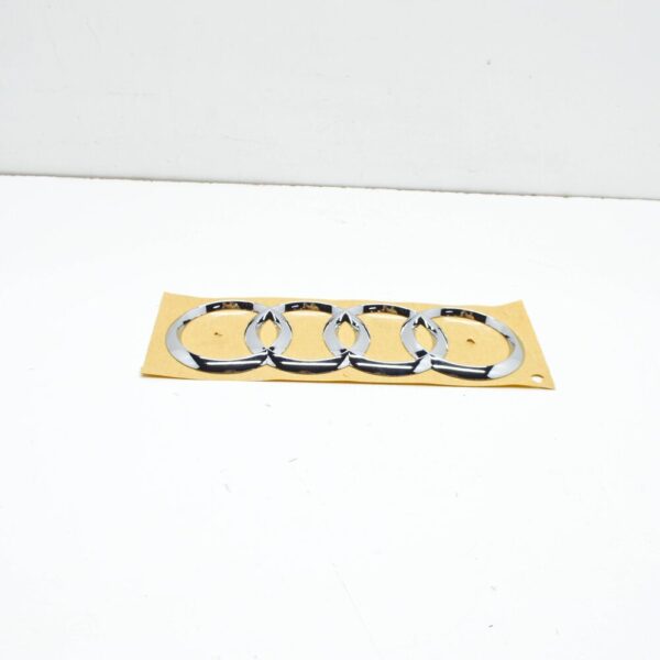 Audi A8 4H emblem badge rear rear trunk lid 4H0853742B2ZZ NEW - Image 3