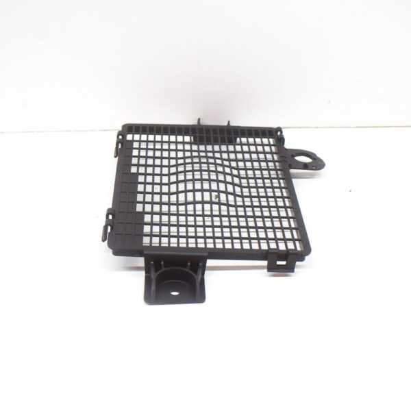 Audi A6 C8 front panel radiator grille leaf LHD 4K1819408D NEW ORIGINAL - Image 3