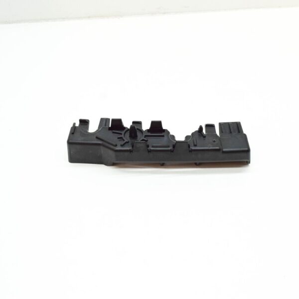 AUDI A7 Sportback 4K8 Front Right Rocker Molding Holder 4K8853922 NEW ORIGINAL - Image 4