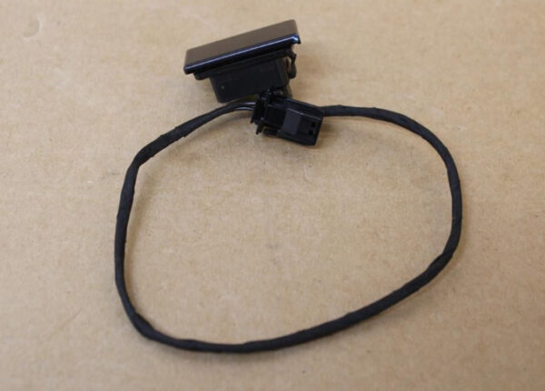 NEW AUDI E-TRON GEN CHARGING FLAP PUSH BUTTON 4KE810806 - Image 4