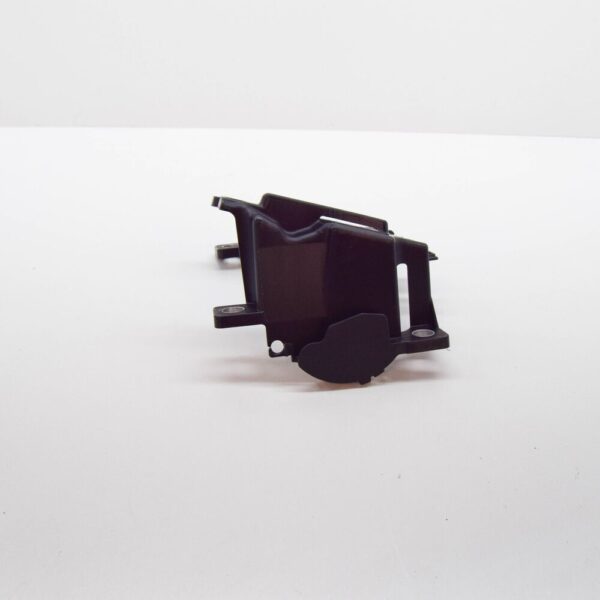 NEW ORIGINAL AUDI E-TRON GEA Front Right Fender Charge Port Bracket 4KE907176A - Image 3